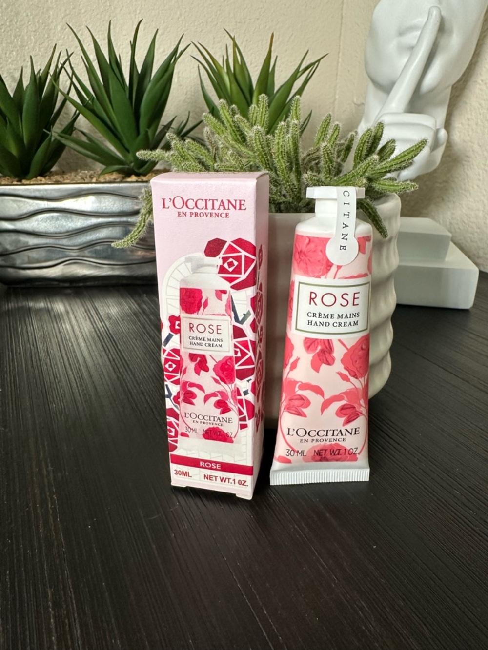 L'OCCITANE Rose Mains Hand Cream - Pink and White Floral Tube